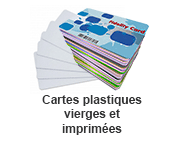 Tarjetas de plástico en blanco e impresas